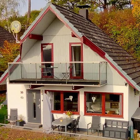 Seeparkurlaub, Hessen Apartman Kirchheim