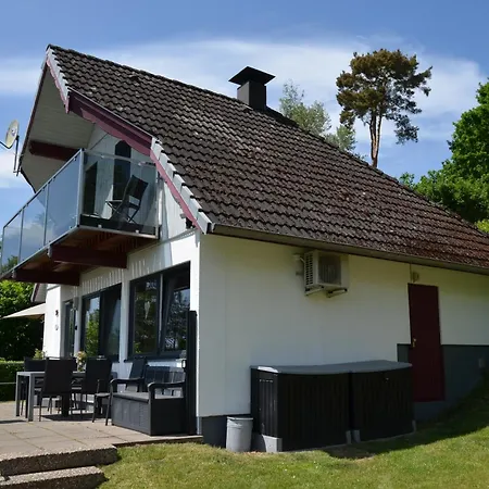 Seeparkurlaub, Hessen Apartman Kirchheim